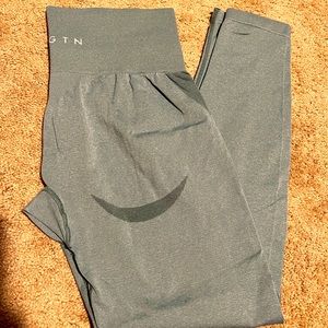 NVGTN leggings